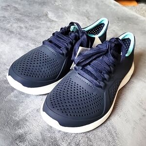 Croc 360 Lite Ride Navy shoes